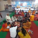 पंच कुंडीय गायत्री महायज्ञ संपन्न: अच्छी बारिश और आरोग्यता के लिए पत्रकारों ने दीं आहुतियां