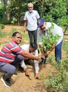 हरियालो राजस्थानः पत्रकारों ने लगाया एक पेड़ मां के नाम, पर्यावरण में दिया अमूल्य योगदान